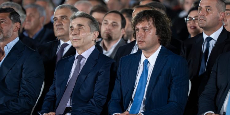 “ივანიშვილისგან კობახიძის მოცილება სრულიად ლოგიკური ნაბიჯი იქნება, თუ მან თავად არ დაასწრო”- გიგაური