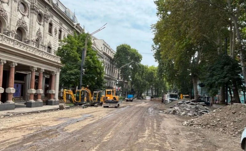 როდის უნდა დასრულდეს რეალურად რუსთაველის რეაბილიტაცია?