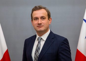 დაზვერვის სამსახურის ყოფილი უფროსი ირაკლი ღარიბაშვილის განცხადებებს ეხმაურება