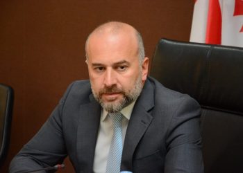“ნებისმიერი ასეთი წერილი, რომელიც გამოქვეყნდება ჩვენი გუნდის ყოფილი ლიდერის მხრიდან, ორმაგ პასუხისმგებლობას აკისრებს” – ზვიად შალამბერიძე