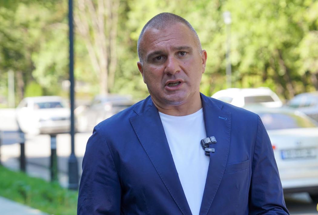 “როგორც კი ინფრასტრუქტურის სამინისტროში შემოვიდა ექსპერტიზის დასკვნა 21-ე სკოლის შესახებ, გადაეგზავნა განათლების სამინისტროს, რომელმაც მიიღო ის გადაწყვეტილება, რაც უნდა მიეღო”- რას ამბობს რევაზ სოხაძე