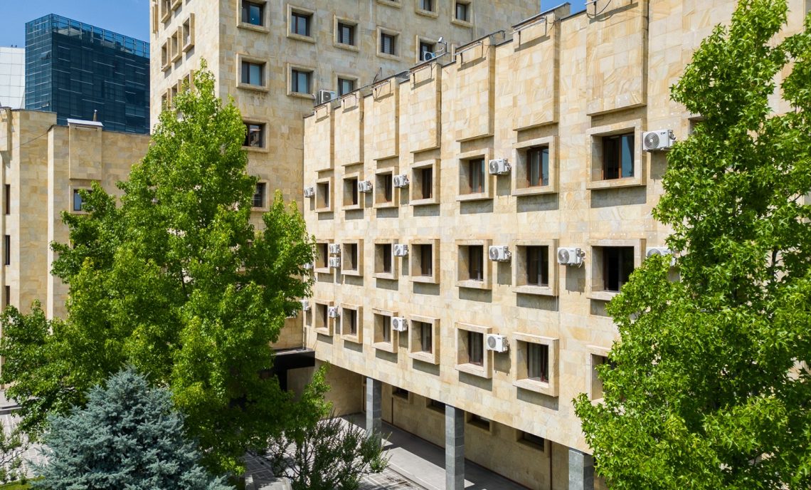 საქართველოს გენერალური პროკურატურა კოვიდპანდემიის დროს ვახტანგ ჩარკვიანის გარდაცვალების საქმეზე განცხადებას ავრცელებს