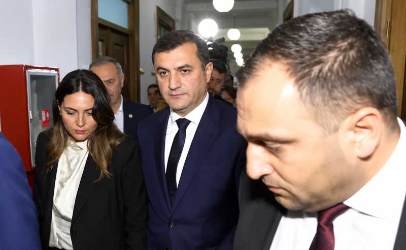სუს-ის ახალი უფროსი არ პასუხობს კითხვას იცნობს თუ არა ბიძინა ივანიშვილს