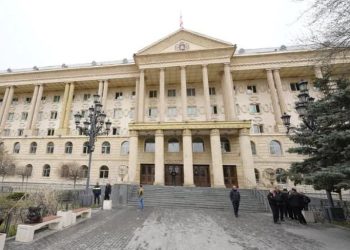 გიორგი გახარიას საქმეზე ყოფილი მაღალი თანამდებობის პირების დაკითხვაა დაგეგმილი, რის გამოც პროცესი დაიხურა
