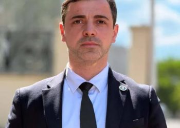 “ლევან ხაბეიშვილს არაერთხელ შეეთავაზა საპროცესო და საგამოძიებო მოქმედებებში მონაწილეობის მიღება, თუმცა, გამოძიებასთან არ თანამშრომლობს…” – პროკურორი ლევან ხაბეიშვილის მიმართ ძალადობის საქმეზე