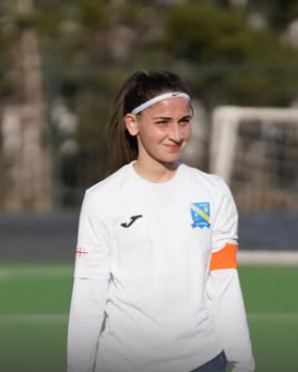 “როცა ჩემი ყოფილი გუნდი პროტესტის ნიშნად თამაშზე უარს ამბობს, კიდევ ერთხელ ვრწმუნდები, რომ ლანჩხუთი ყოველთვის იყო და არის მისაბაძი გუნდი”- რას წერს ქალთა საფეხბურთო გუნდ „ხობის კოლხეთის“ ფეხბურთელი, ანა წულაია