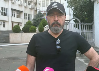 “ხალხს აჩვენებენ, რომ ცნობილ სახეებს გამოკითხვაზე იბარებენ იმასთან დაკავშირებით, რაც ღარიბაშვილმა თქვა – ეს საზოგადოების დაშინების ოპერაციაა” – გიორგი გიგაური