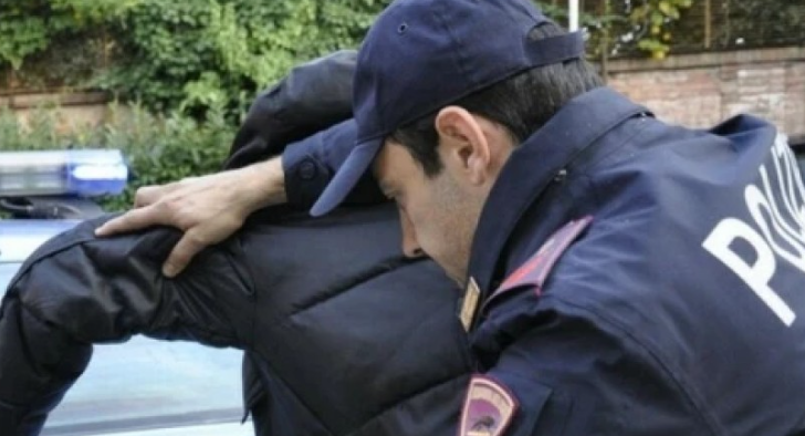კაცმა მანქანა გაქურდა, თუმცა არ იცოდა, რომ მანქანა სპეციალურად მის დასაჭერად იყო დატოვებული