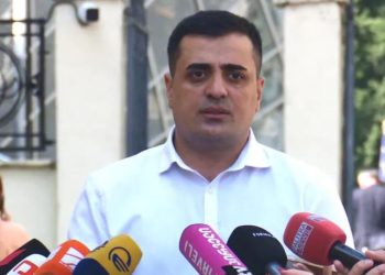 “მოლოდინი არ მაქვს, რომ ელიზბარაშვილს ბრალი დაუმძიმდება, პირიქით, ველოდები, რომ შალვა კუჭაშვილს წარუდგენენ ბრალს ძალადობის მუხლით – ელიზბარაშვილს ჰქონდა დაზიანებები და ჩავატარეთ ექსპერტიზა”- რას ამბობს თამაზ ელიზბარაშვილის ადვოკატი