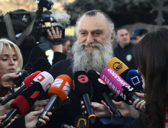 “კათოლიკოს-პატრიარქ ილია II-ის წმინდანად შერაცხვის საკითხზე მსჯელობა შესაძლოა, 3 წლის შემდეგ დაიწყოს, როცა ეკლესიური ტრადიციის მიხედვით, საფლავის გახსნის შესაძლებლობა იქნება” – მიტროპოლიტი ნიკოლოზ ფაჩუაშვილი