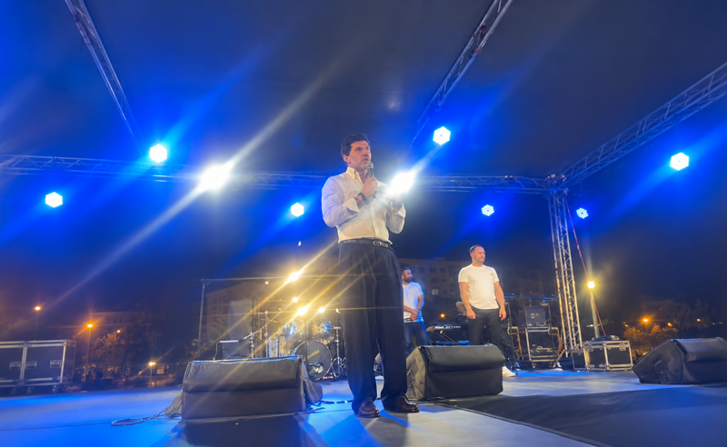 “იცოდე, რომ წყნარად ვერ გაივლი”- ღონისძიებაზე მისულ კალაძეს ადგილობრივები დაუპირისპირდნენ