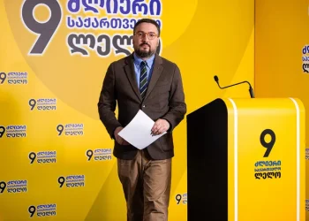 “ფხაზ ხალხთან დაძმობილება საწვავის კანისტრებით შეტანით არ ხდება – ძალიან მარტივია, რომ ეს საწვავი არ გაჩერდებოდა აფხაზეთში და თუ გაჩერდებოდა, მოემსახურებოდა არა საქართველოს, არამედ რუსეთის ინტერესებს” – თაზო დათუნაშვილი