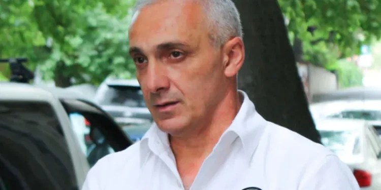 ადვოკატის განცხადებით, თამაზ ელიზბარაშვილის სახლისა და პირადი ჩხრეკის შედეგად, სამართალდამცავებს კანონსაწინააღმდეგო არაფერი ამოუღიათ