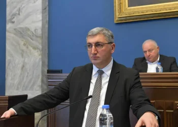 2026 წლის სახელმწიფო ბიუჯეტის შესრულების 6 თვის ანგარიშის თანახმად, ჯარიმისა და საურავის სახით მიმდინარე წლის ბიუჯეტში 127 807.1 ათასი ლარი შევიდა