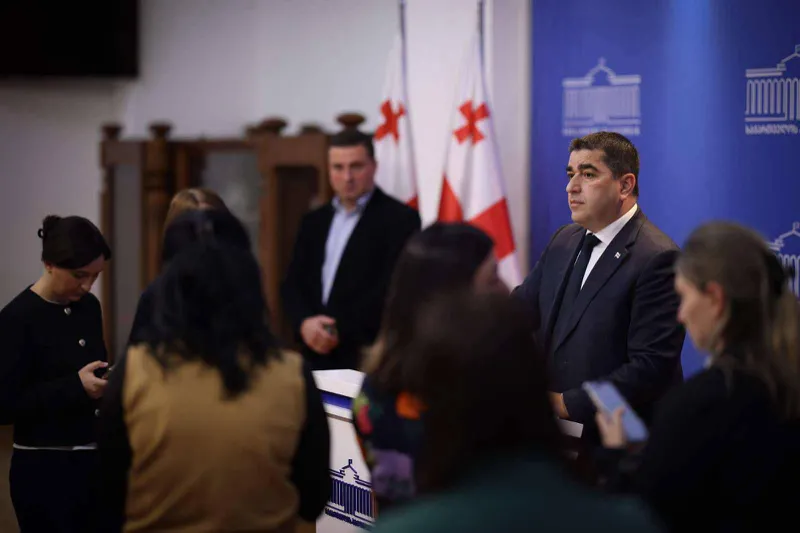 “ოპოზიციურ ალიანსს კარგი ბედი არ ელის, ტერმინი „ალიანსი“ დამარხეს თავად…”- რას ამბობს შალვა პაპუაშვილი
