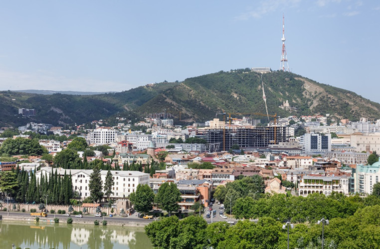 თბილისში რუსეთის მოქალაქეების მხრიდან უძრავ ქონებაზე მოთხოვნა გაიზარდა