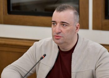 საკონსტიტუციო სასამართლოში აგენტურული ოპოზიციის ლუსტრაცია ხდება, აღიარებას ახდენენ, რატომ არიან ანტიკონსტიტუციური ძალები, ყველაფერთან ერთად ინტელექტშიც ძალიან უჭირთ – რატი იონათამიშვილი