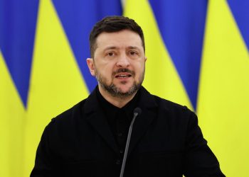 “ყველა რუსული დრონის წარმოების ხაზზე გაჩერება შესაძლებელია, საჭიროა ქვეყნების პოლიტიკური ნება, თუ კრემლმა მეტი დარტყმა აირჩია, სანქციებმა უნდა იმუშაოს, უნდა გამკაცრდეს”- რას ამბობს ვოლოდიმირ ზელენსკი