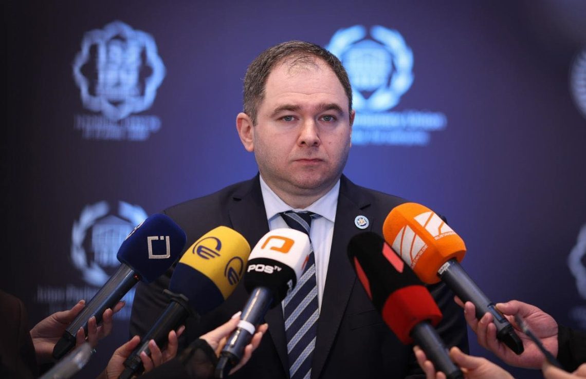 “ჩვენ ეუთო-ს დასკვნების საწინააღმდეგო არაფერი გვაქვს, პირიქით, მიგვაჩნია, რომ ერთადერთი ორგანიზაცია იყო, რომელმაც ზეწოლის ფარგლებში მოახერხა და ობიექტურობა შეინარჩუნა”- რას ამბობს ნიკოლოზ სამხარაძე