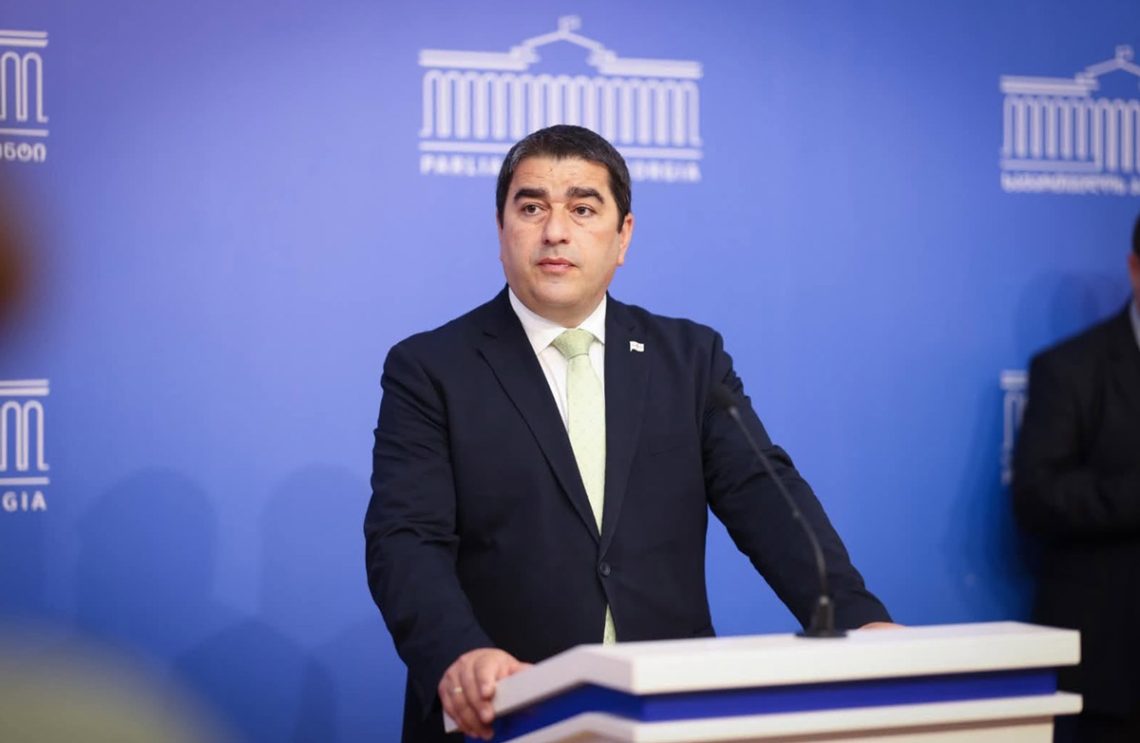 ევროკავშირის წევრ ქვეყნებში ბრიუსელის დიქტატი მოქმედებს, ის ძალადობა, რომელსაც ვხედავთ ევროპის სხვადასხვა ქალაქის ქუჩებში, ამ პოლიტიკის შედეგია – შალვა პაპუაშვილი