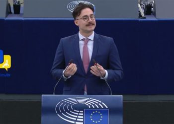 ვეუბნები საქართველოს მმართველ პარტიას, ოლიგარქებს, დატკბით ძალაუფლებით, რადგან საბოლოოდ თქვენც მოკვდებით და ახალი თაობა გადაიბარებს სადავეებს- ევროპარლამენტარი ლუკას სიპერი