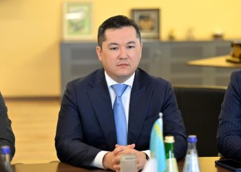 “საქართველოს მნიშვნელოვანი როლი აქვს ცენტრალურ აზიასა და ევროპას შორის ფინანსური კავშირების გაძლიერებაში”- რენატ ბექტუროვი