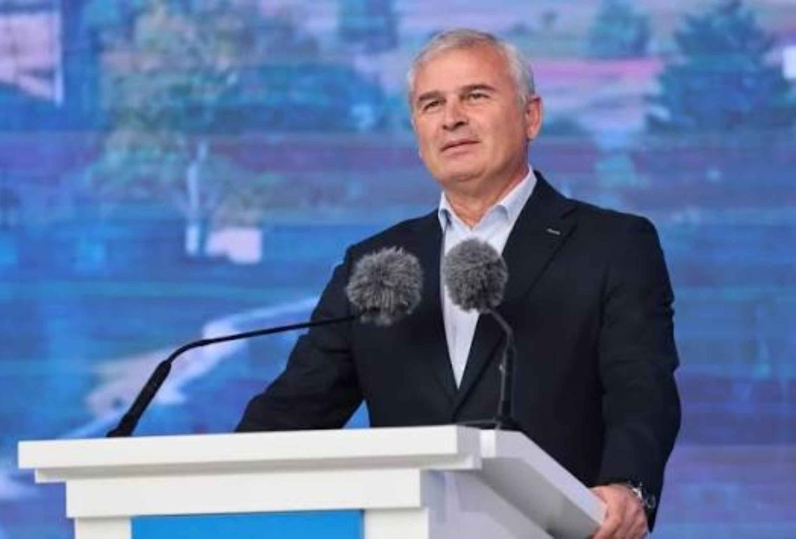 “საკონსტიტუციო სასამართლოს სხდომაზე დავინახეთ, რომ მოპასუხე მხარის წარმომადგენლები არც სასამართლოს ცნობდნენ, არც პრეზიდენტის ინსტიტუტს, არც პარლამენტის ლეგიტიმურობას და არც საპარლამენტო კომისიის არსებობს “- რას ამბობს ირაკლი ქადაგიშვილი