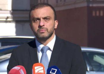 “გეგმა გაწერილია, ყოველ დღე ახალ-ახალ სიურპრიზებს გვთავაზობენ ხოლმე, აღმოჩნდა რომ პროცესები მინიმუმ ერთი კვირა იქნება და შეიძლება 30 დღეც არ ეყოს…”- გიორგი სიორიძე