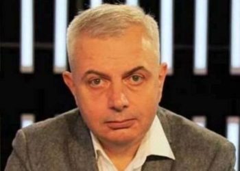 სხვა ვინ უნდა ამოერჩიეთ სამიზნედ, თუ არა ბიძინა ივანიშვილი, რომელიც ნიკა გვარამიას თქმით, თურმე მოგებას ნახულობდა, როცა ხელფასებს უხდიდა და აღჭურვილობას ყიდულობდა მათთვის, ვისაც მაშინ სახელმწიფო ვერ წვდებოდა – ზაალ ანჯაფარიძე