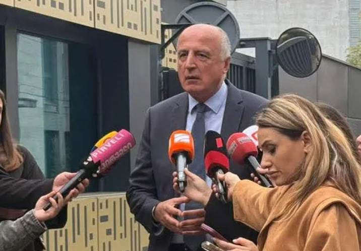 “მეგობარი ქვეყნების ელჩებთან საუბრის მთავარი თემაა, როგორ დავიცვათ ჩვენი სახელმწიფო და ხალხი შესაძლო უმძიმესი შედეგებისგან, რომელიც შეიძლება მოუტანოს „ქართული ოცნების“ ავანტიურამ – ვაპირებ, რომ სასამართლო განხილვას დავესწრო”- რას ამბობს ბადრი ჯაფარიძე