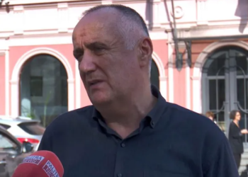 “სახელმწიფო პოლიტიკა რუსეთთან მკაფიოდ განსაზღვრულია – რეალურად ჩვენ რუსული პოლიტიკის დანამატი ვართ”- რას ამბობს აკაკი ბობოხიძე