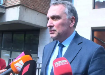 “სანამ დროა, შეჩერდით, მოქმედ ხელისუფლებას მოვუწოდებ, სრულად გაიაზროს მოსალოდნელი რისკები – დავმარცხდებით ყველა, დამარცხდება ქვეყანა”- რას ამბობს ვიქტორ ყიფიანი