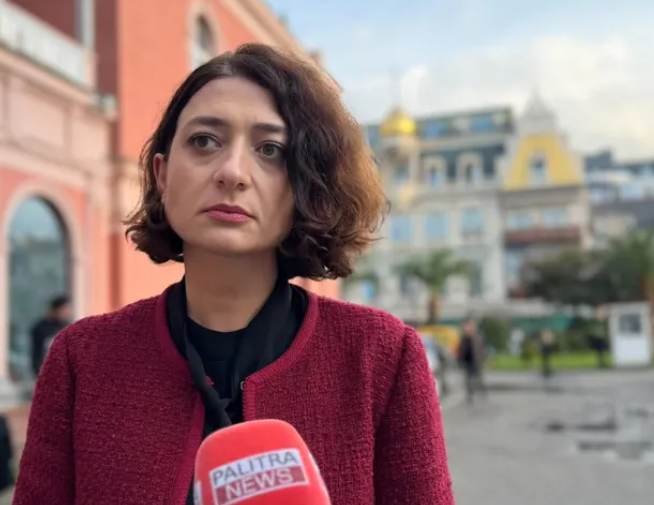 “ვუშვებ, რომ ხვალ ისევ შუამდგომლობებით დავიწყებთ სხდომას – არცერთ შუამდგომლობას არ აკმაყოფილებს სასამართლო, ეს არის იმის ნიშანი, რომ გადაწყვეტილება მიღებულია, რაც აქამდეც ძალიან ღიად ჩანდა”- ანა ბუჩუკური