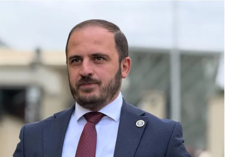 ნამდვილად აქვს პასუხი გაცემული იმ კითხვას, რომ ძმებ კაკულიებმაც და ბესარიონ ჟვანიამაც ნიკო კვარაცხელიას მკვლელობის ორგანიზებაში მონაწილეობა მიიღეს- ლევან ვეფხვაძე
