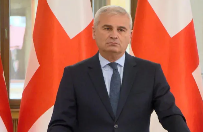 “წინა ხელისუფლებას რა ცოდვებიც ჰქონდა, ახლა ცდილობენ, იმაში სხვაც გასვარონ”- რას ამბობს ირაკლი ქადაგიშვილი გიორგი დავითაძეზე