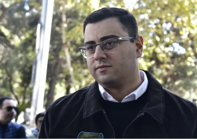 “საქართველოს ციხეებში არაადამიანური და ღირსების შემლახავი მოპყრობა არის პრაქტიკა, რომელსაც „ქართული ოცნება“ ახორციელებს, უბრალოდ ძალიან ცოტა ბედავს, რომ ამაზე ხმამაღლა ისაუბროს”- რას ამბობს გიგა ლემონჯავა