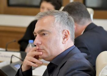 სამინისტრო განმარტავს, რომ მინისტრი შესაძლო ცვლილებაზე საუბრისას არა რუსთავის, არამედ გლდანის მე-8 ციხის დირექტორის შესაძლო გათავისუფლებას გულისხმობდა