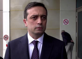 “პროკურატურამ გამოძიება დაიწყო” – იოსელიანის თქმით, შეისწავლეს პატიმრის საქმე, რომელიც ბადრაგს გაუპატიურებაში ადანაშაულებს