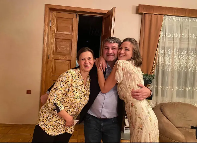 “მადლობა, ჩემო საქართველო, რომ მამაჩემი ასე ძალიან გიყვარდათ – გიორგი ნემსაძის შვილის ემოციური პოსტი