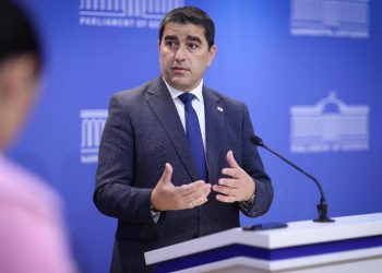 იმაზე სამჯერ მეტი ადამიანი მონათლა გუშინ პატრიარქმა ზემო აჭარაში, ვიდრე თბილისში აქციაზე ვიხილეთ – ესეც აჩვენებს, სად დგას ქართველი ხალხი – შალვა პაპუაშვილი