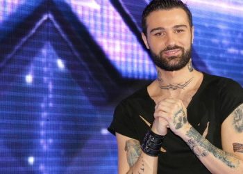 “ლისის ტბაზე დამხვდნენ ახალგაზრდა ბიჭები, წამართვეს ტელეფონი და გამისწორდნენ ფიზიკურად… გთხოვთ, ვინმე დამეხმაროთ, ვარ კომუნიკაციის გარეშე” – რას წერს მიშო სულუხია